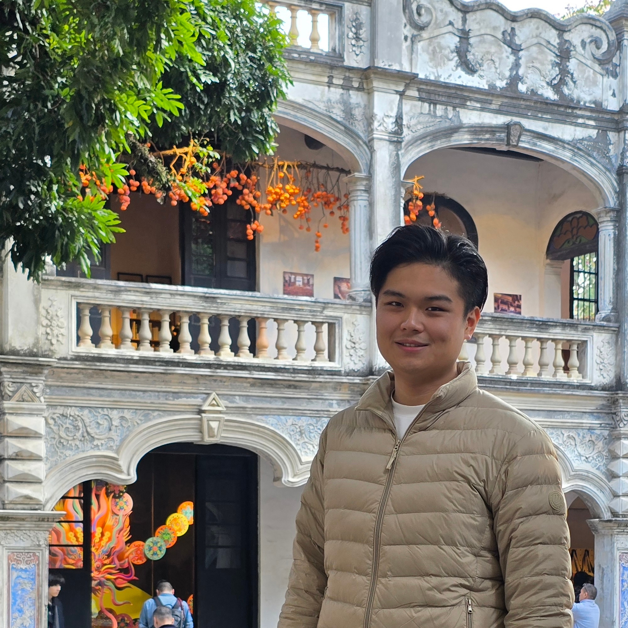 Yantong Qu