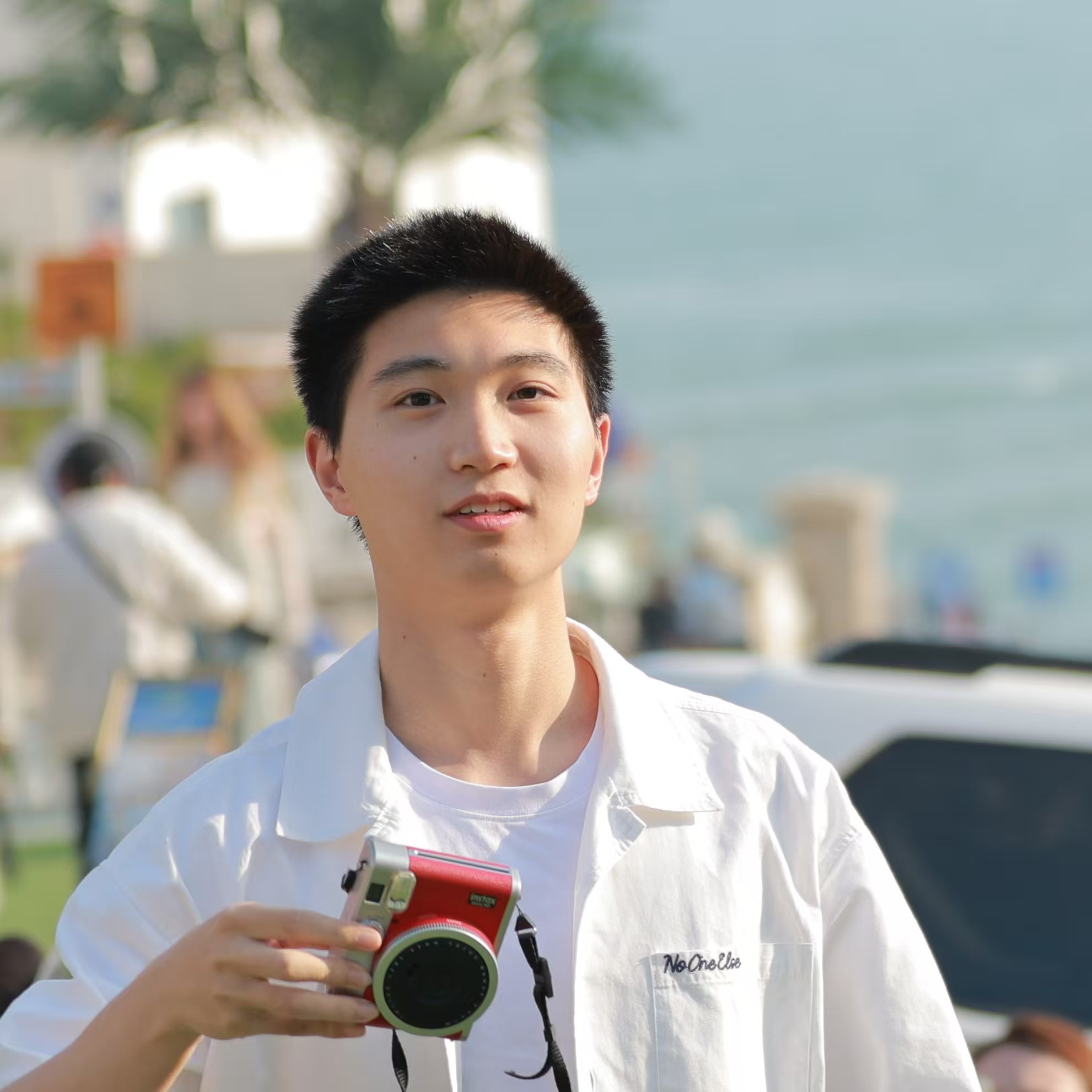 Tonbin Zhao
